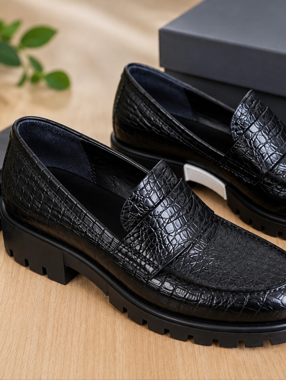 ECCO Anine Squared Black Croc Embossed Leather Loafers EU 39 / US 8-8.5 Like New